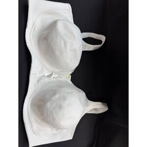 Playtex 18 Hour Ultimate Lift and Support Wireless Bra White 48DD 4803